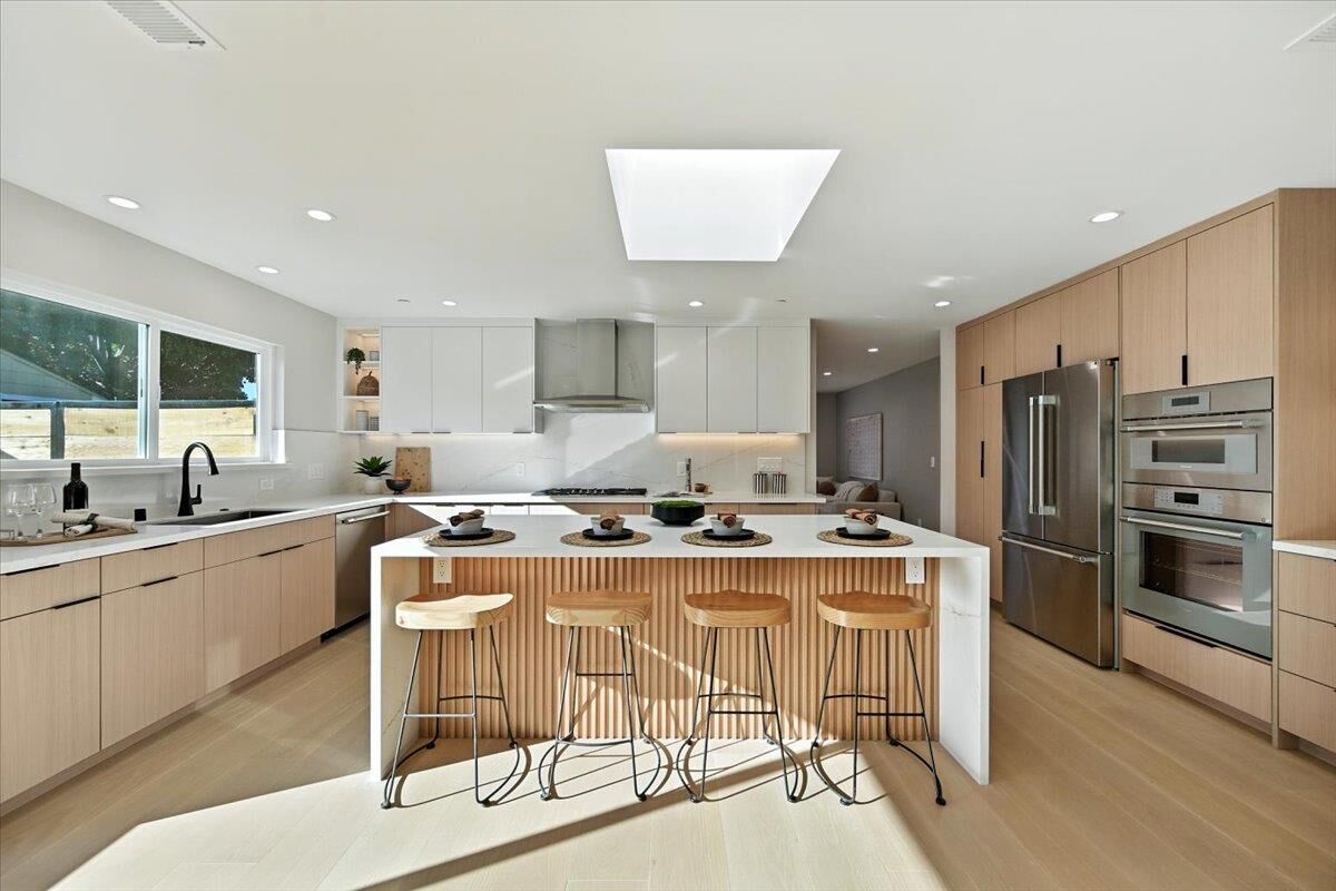 Property Photo:  486 Southwood Avenue  CA 94086 