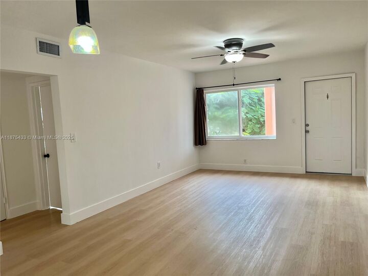 Property Photo: 3401 SW 11 St 3 (Aka 1B) FL 33135