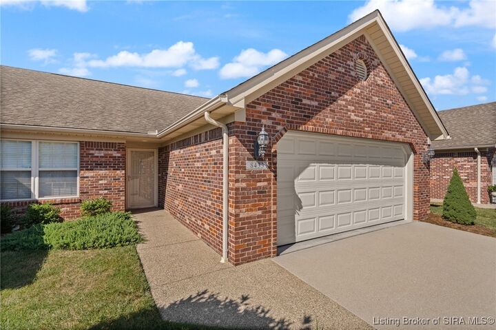 Property Photo: 8433 Hunters Trace IN 47172
