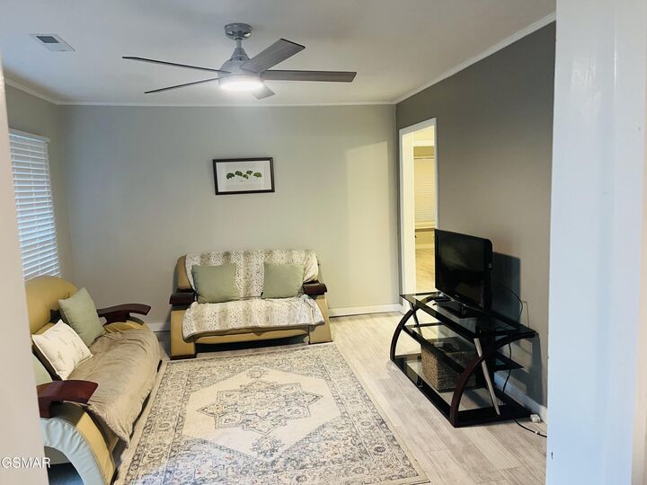 Property Photo: 441 Mimosa Street TN 37645