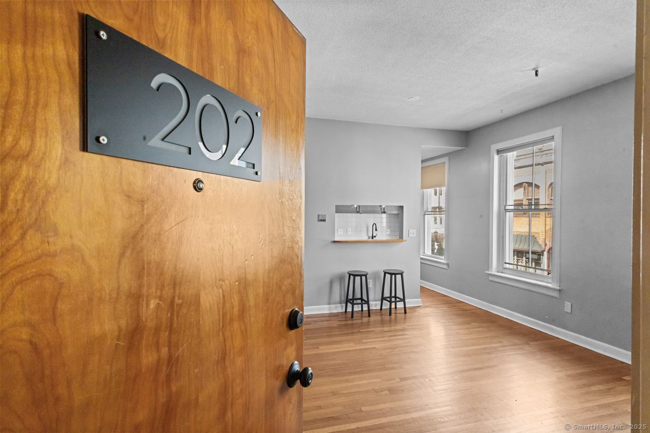 Property Photo: 110 Washington Street Apt 202 CT 06854