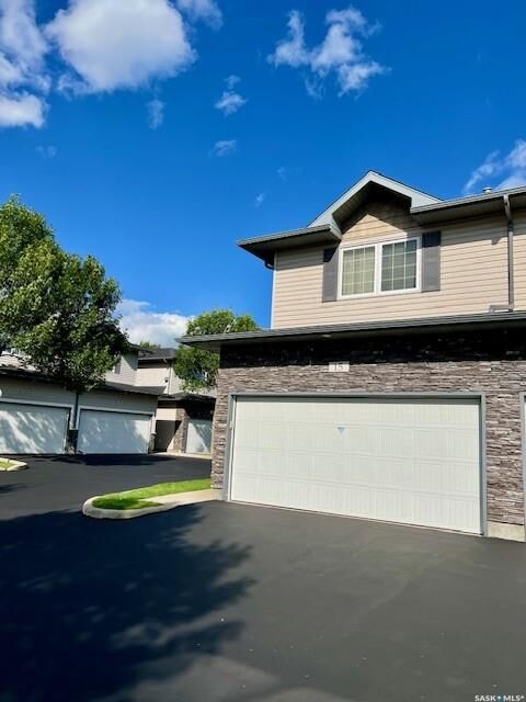 Property Photo: 110 Dulmage Crescent 15 SK S7T 0C7