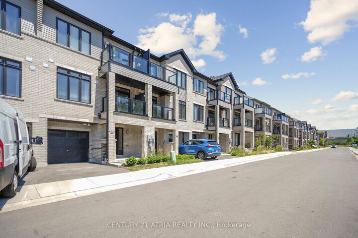 Property Photo:  585 Colborne Street 704  ON N3S 0K4 