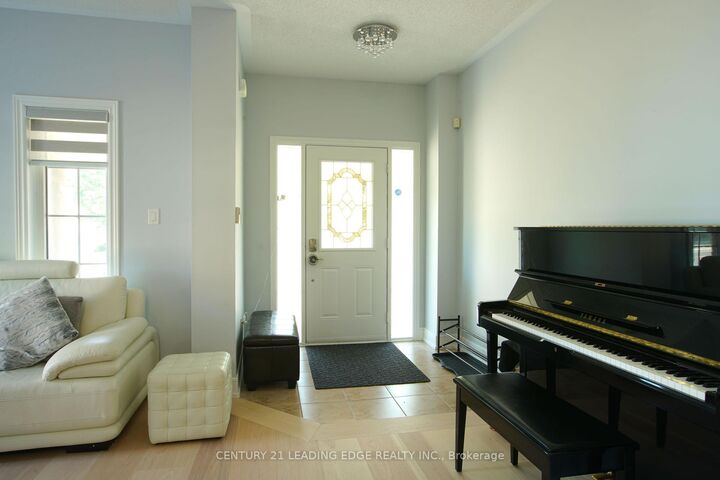 Property Photo:  648 South Unionville Avenue  ON L3R 8V1 