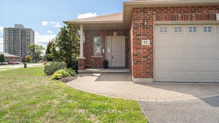 Property Photo: 37 Boyce Court ON K8P 5N9