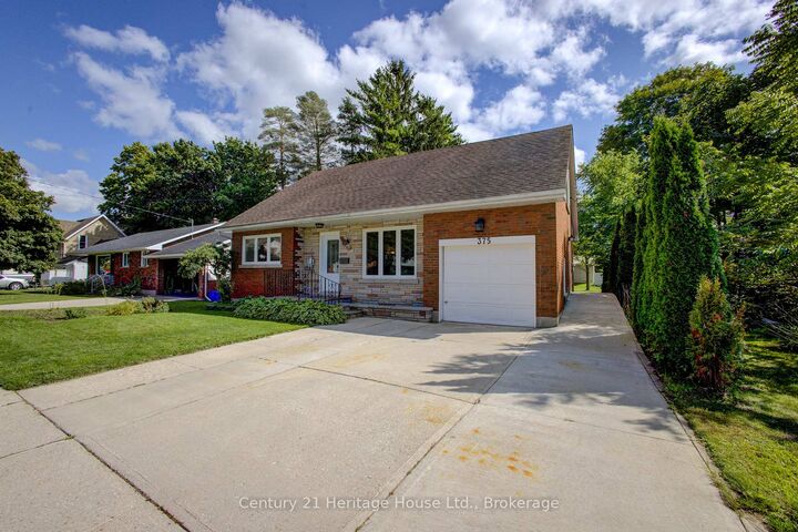 Photo de la propriété:  375 George Street W  ON N0G 1R0 