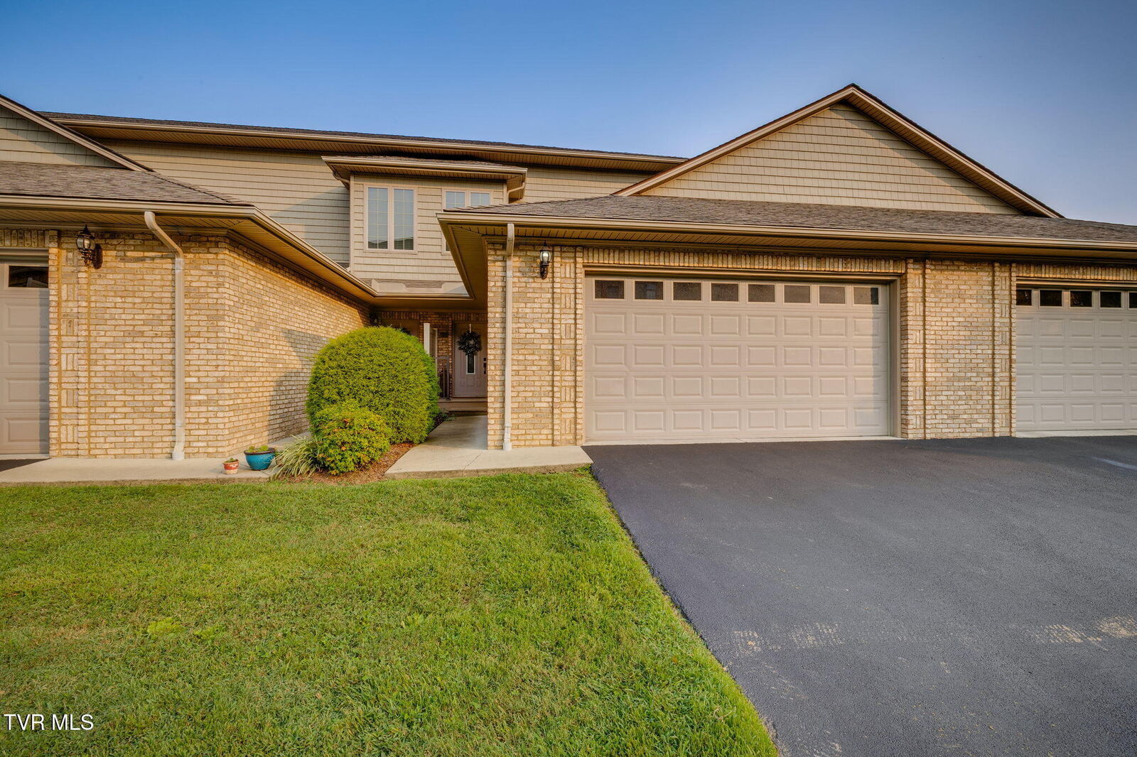 Property Photo: 575 Boring Chapel Road 21 TN 37615