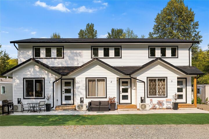 Property Photo:  707 Kelsey Way  BC V0N 1A0 