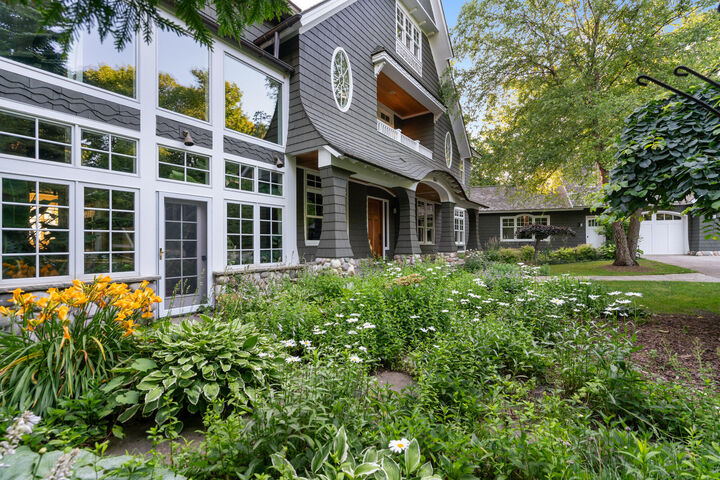 Property Photo: 641 Arrowhead Shores Drive MI 49770
