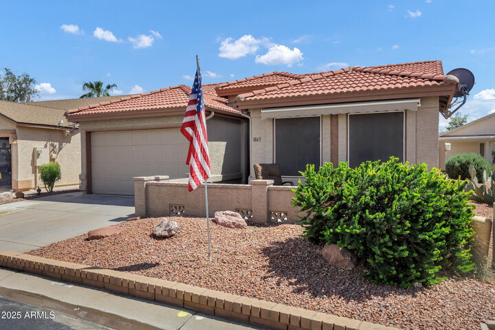 Property Photo:  1863 E Buena Vista Drive  AZ 85249 