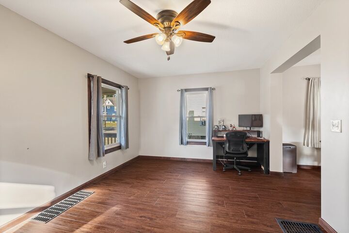 Property Photo:  748 Ohio St  OH 44805 