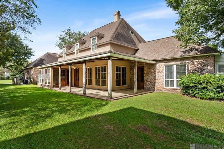 Property Photo: 510 Hidden Lake Ct LA 70810