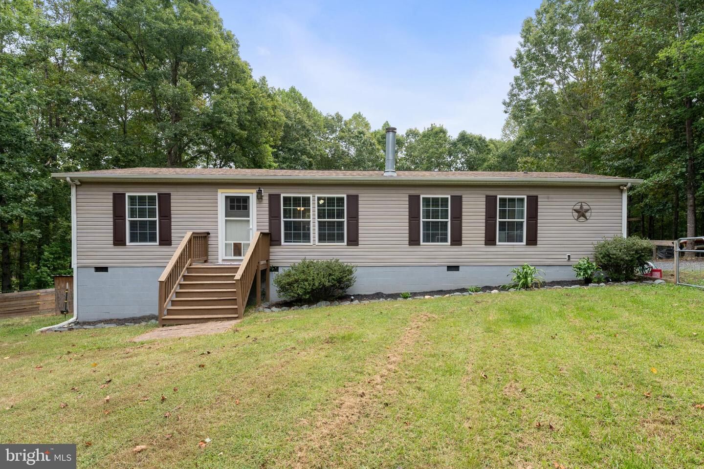 Property Photo:  1452 C G Woodson Road  VA 23123 