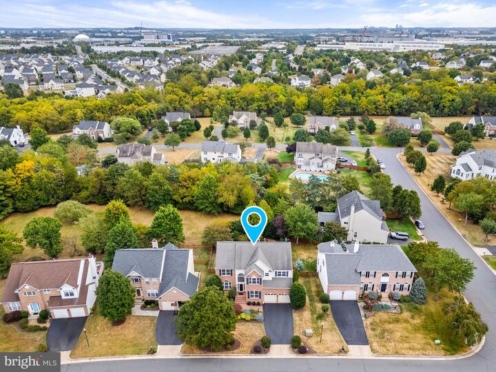 Property Photo:  21314 Fultonham Circle  VA 20147 