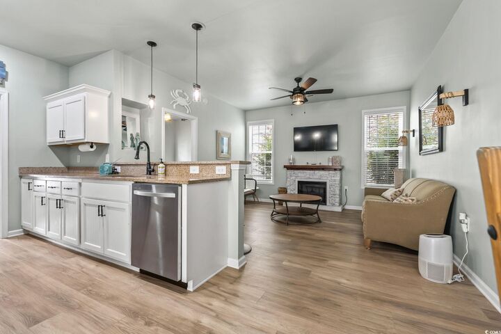 Property Photo:  124 Weatherboard Ct.  SC 29585 