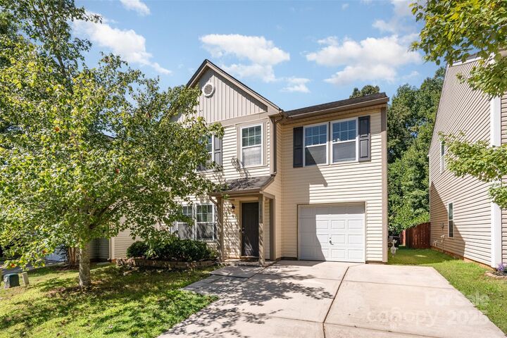 Property Photo:  1037 Joselynn Drive  NC 28054 