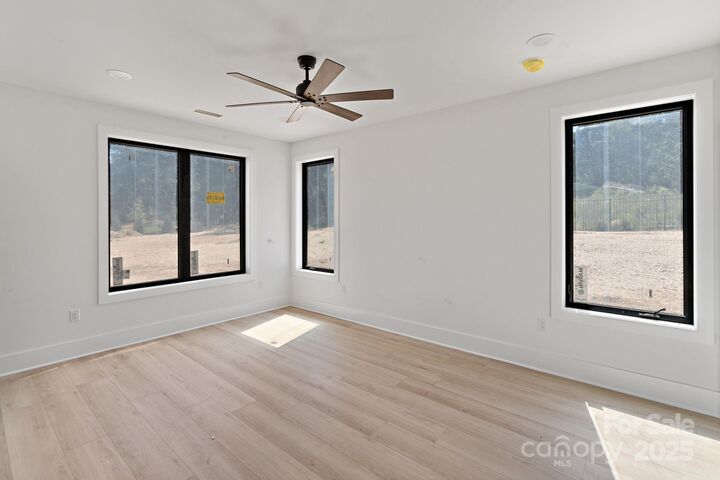 Property Photo: 118 Winners Circle NC 28117