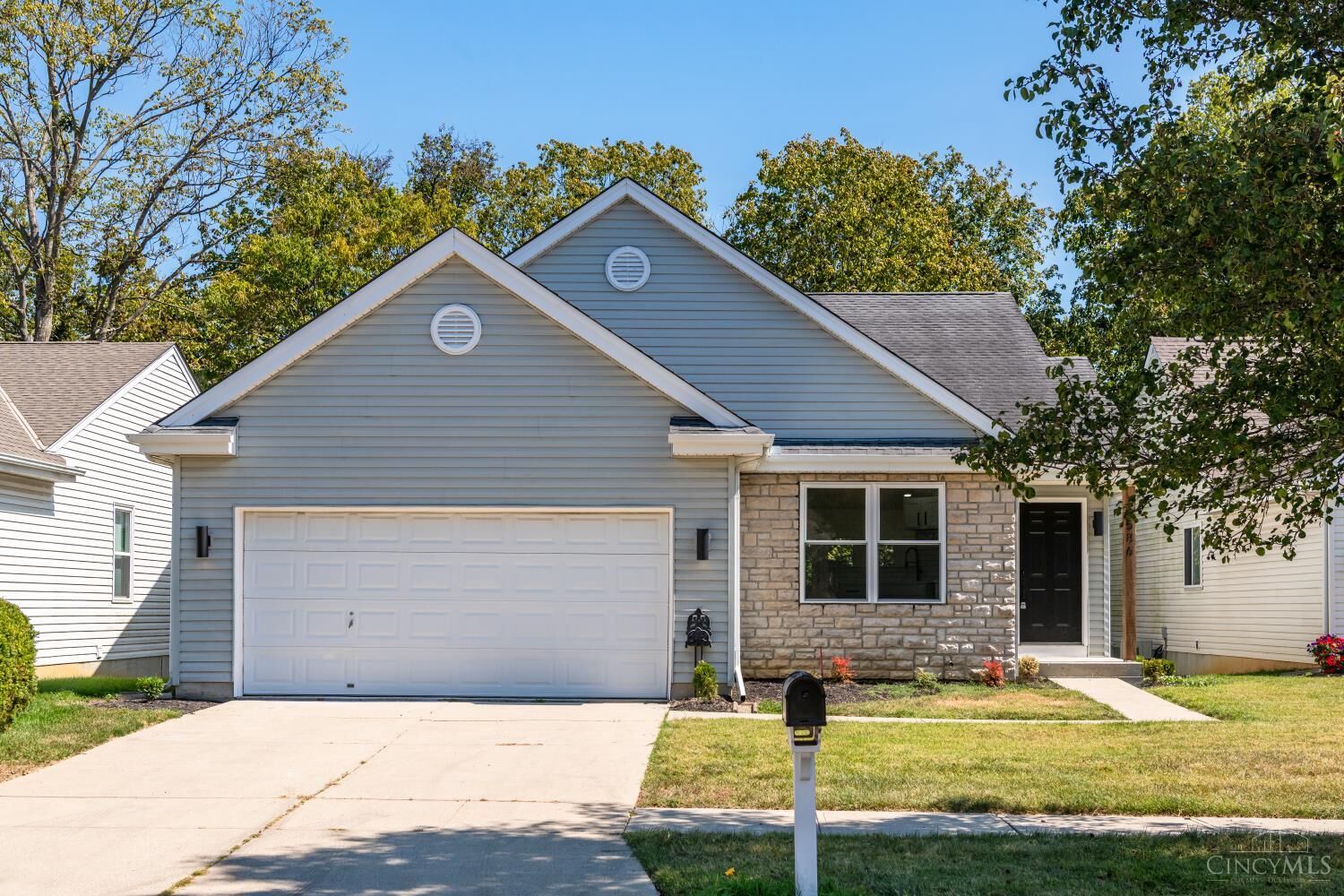 Property Photo:  4586 River Cove  OH 45034 