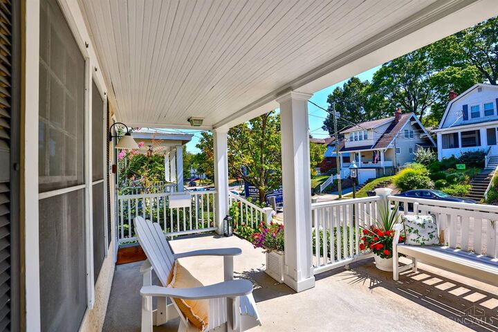 Property Photo:  2856 Minto Avenue  OH 45208 