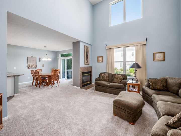 Property Photo: 3982 Park S Circle OH 43026