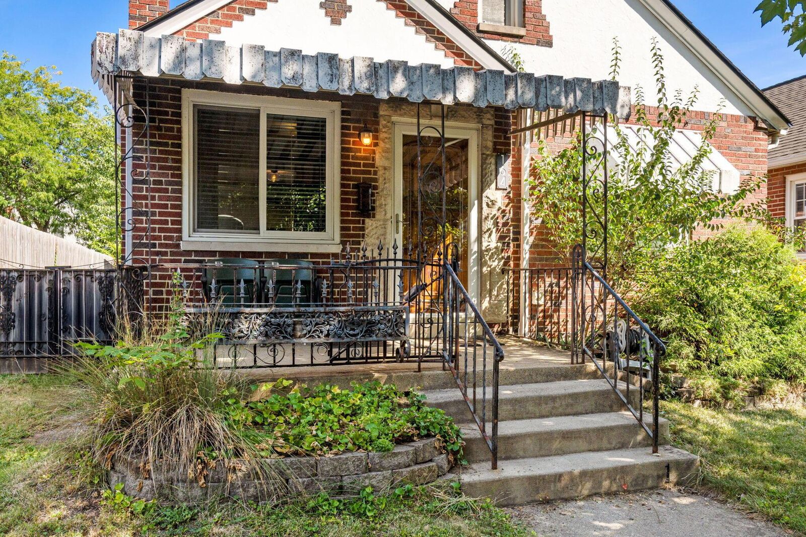 Property Photo: 164 Frebis Avenue OH 43206