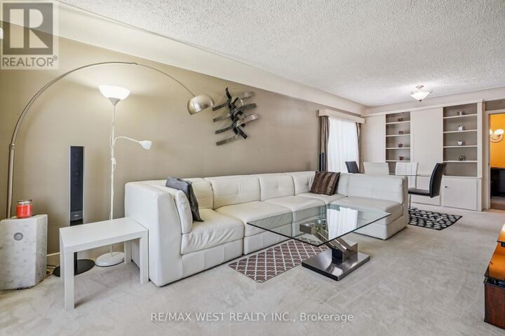 Photo de la propriété: 57 East 36th Street ON L8V 3Y8