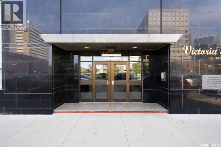 Property Photo:  703 1901 Victoria Avenue  SK S4P 3R4 
