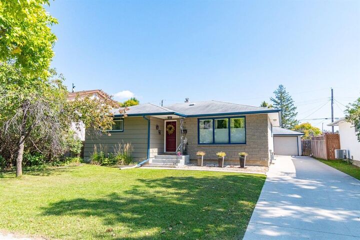 457 Rita Street  Winnipeg MB R3J 2Y7 photo