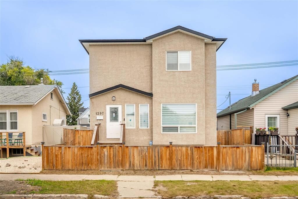 Property Photo:  1397 Pacific Avenue West  MB R3E 1G8 