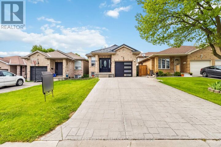 61 Tanner Drive  London East (East P) ON N5W 6B6 photo