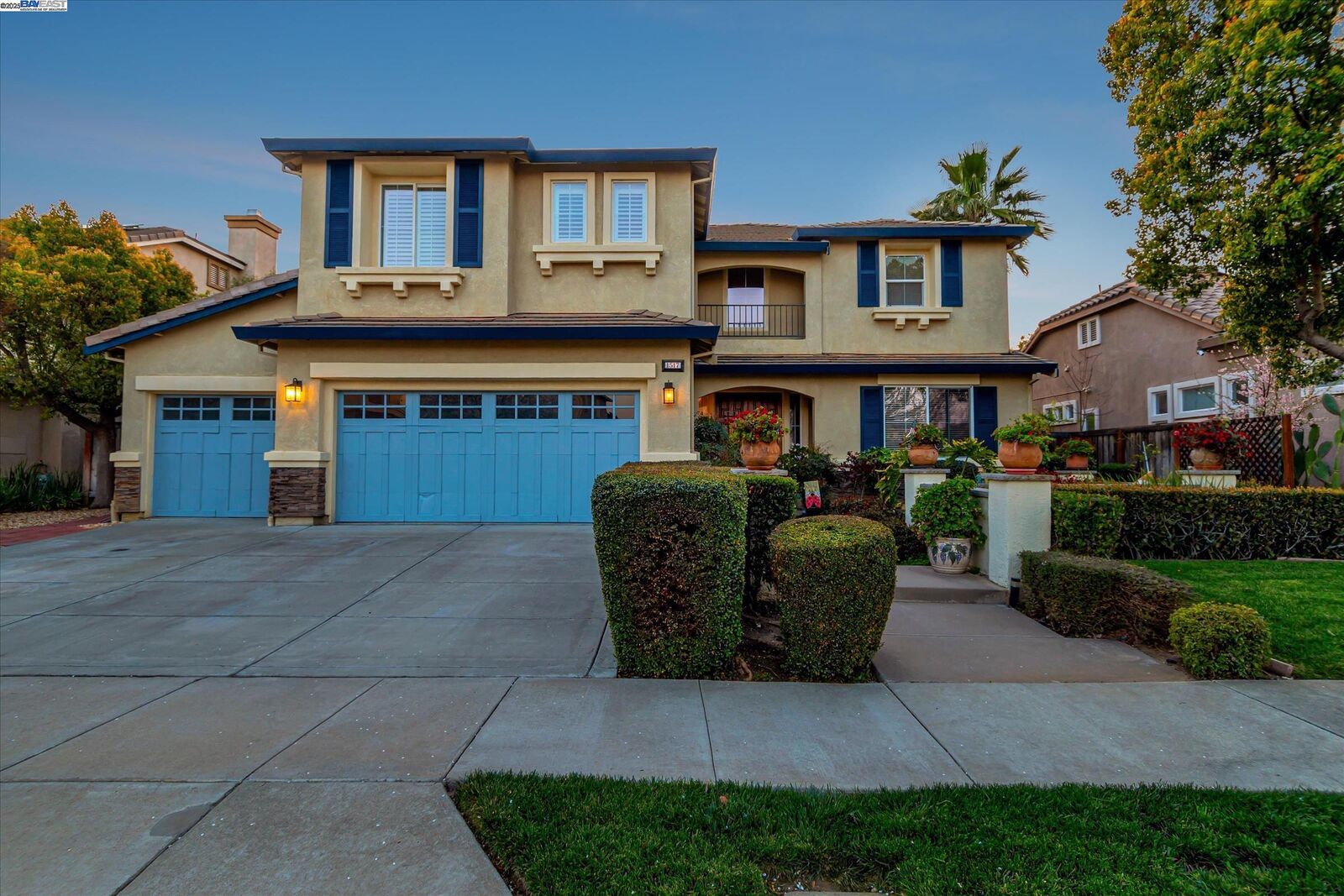 Property Photo: 1517 Rampart Way CA 94513