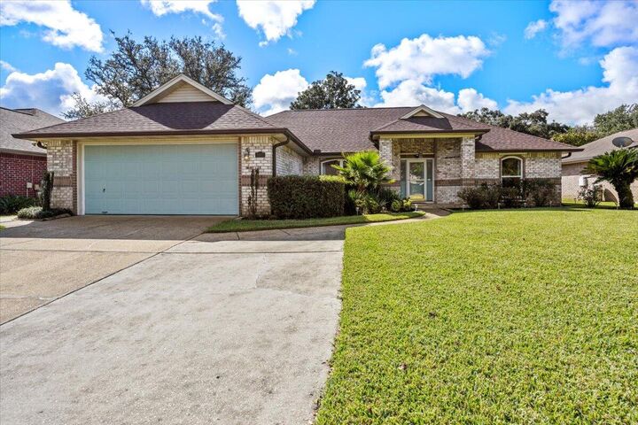 7807 Lola Circle  Navarre FL 32566 photo