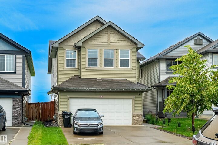 Property Photo:  2922 17A Avenue NW  AB T6T 0R8 