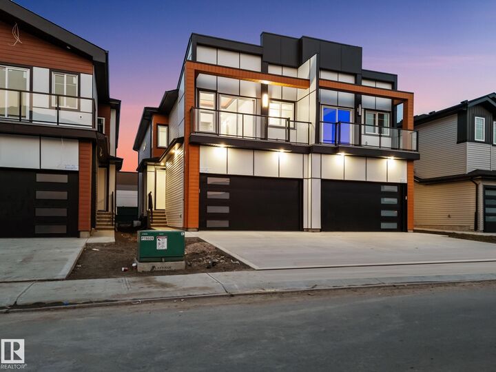 15417 20 Street NW  Edmonton AB T5Y 4H8 photo