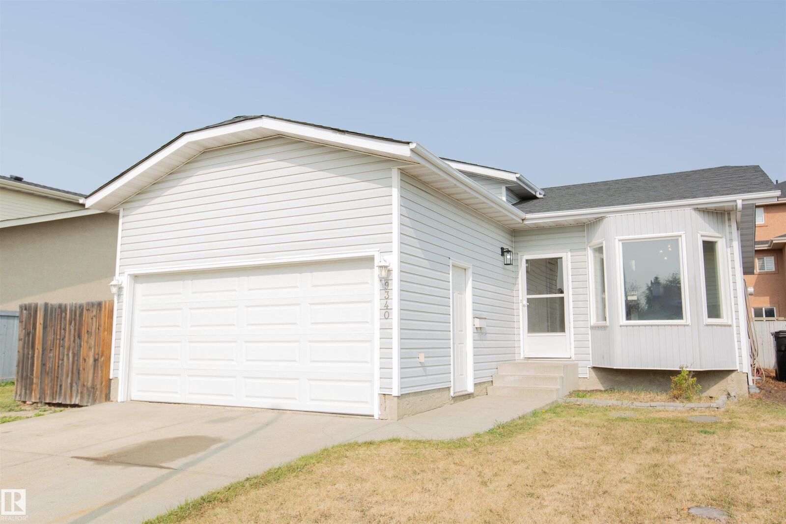 Photo de la propriété: 9340 180A Avenue NW AB T5Z 2J3
