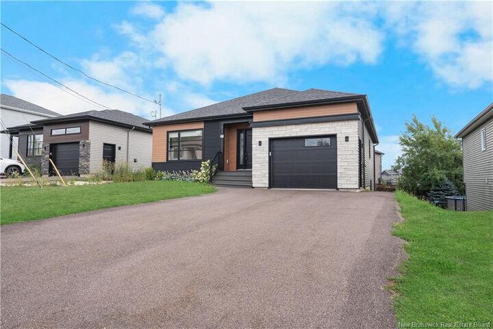 Property Photo:  250 Freeman Street  NB E1E 0H8 
