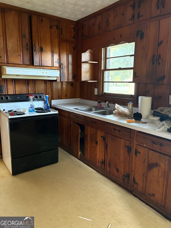 Property Photo:  737 Walton Road  GA 30656 