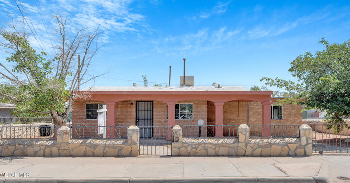 Property Photo:  10354 Kellogg Street  TX 79924 