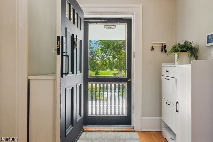 Property Photo:  17 Parkway  NJ 07042 