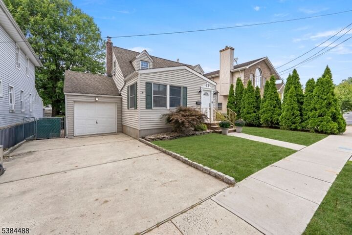 133 Riverview Ave  North Arlington Boro NJ 07031 photo