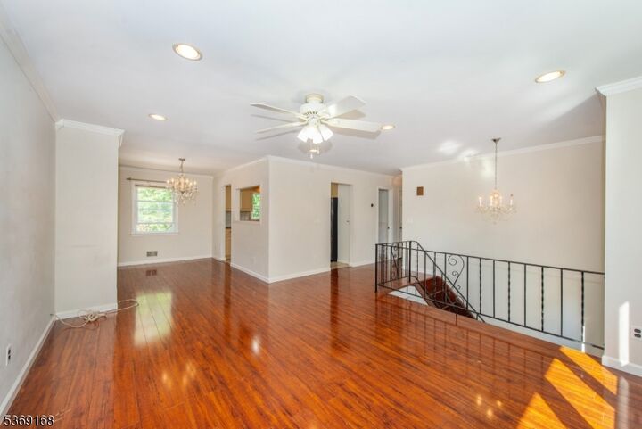 Property Photo:  206 Woolworth Ave  NJ 07080 