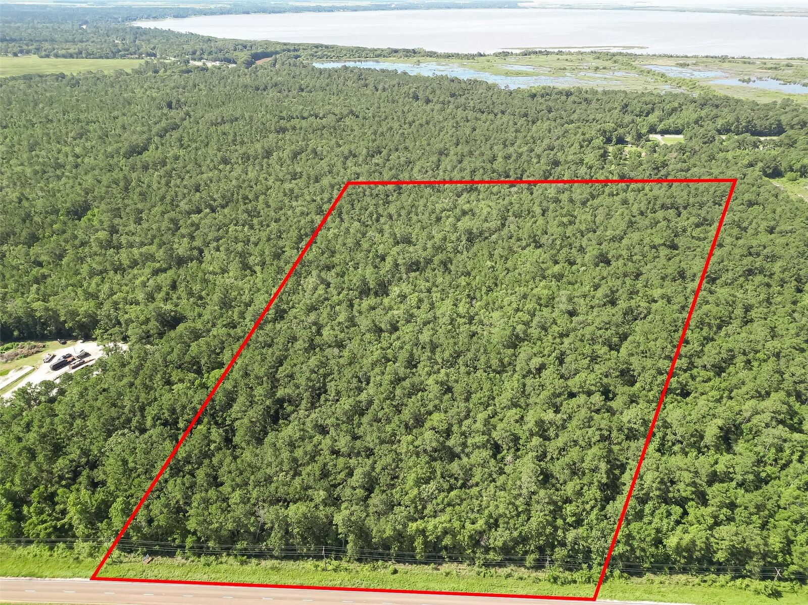 Property Photo:  0 I-10 East Frontage W  TX 77597 