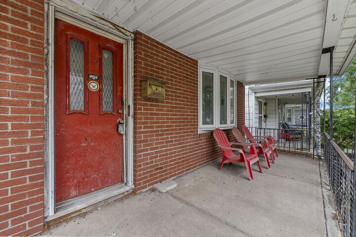 Property Photo:  39 West 40th St  NJ 07002 