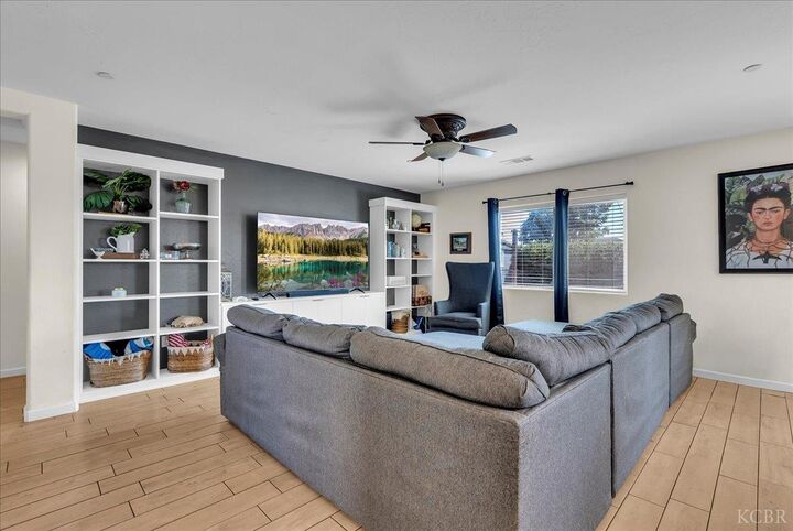 Property Photo:  2439 Madeline Drive  CA 93230 