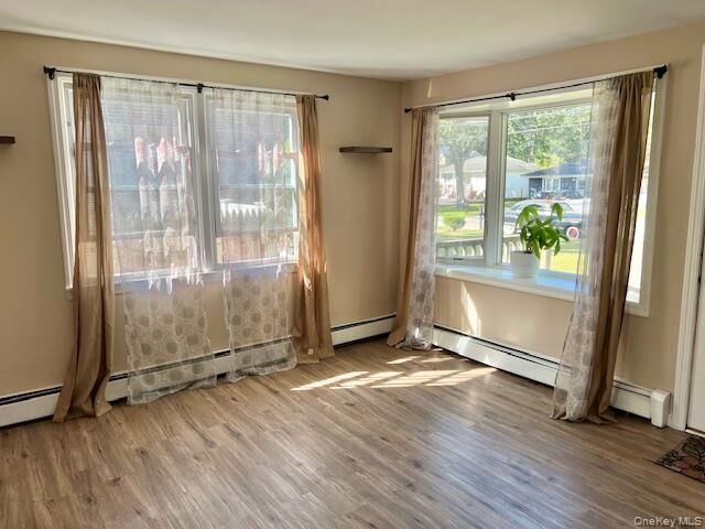 Property Photo:  53 Biltmore Drive  NY 11951 