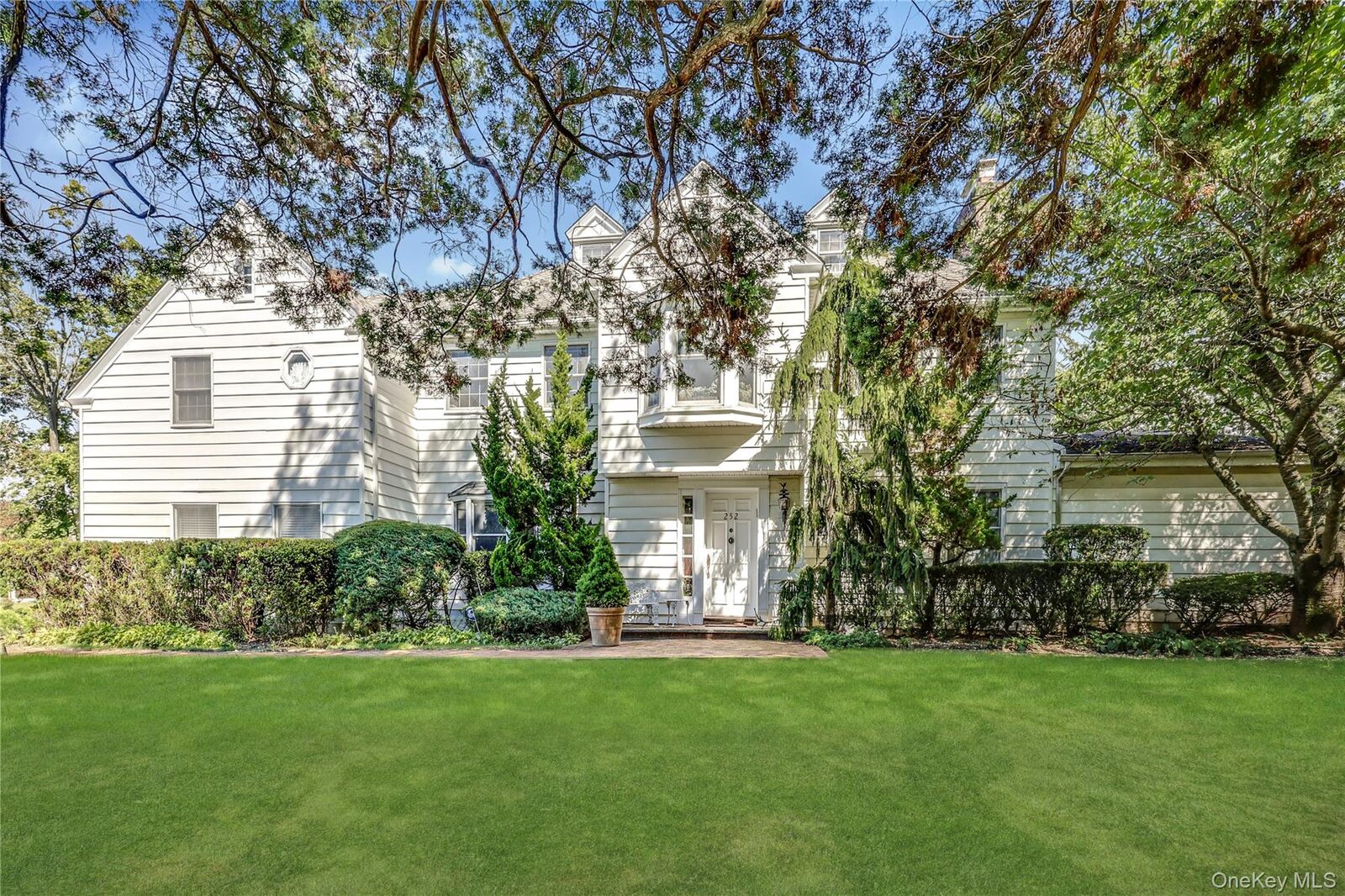 Property Photo: 252 Cedar Avenue NY 11557