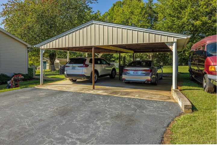 Property Photo:  102 Hawkins Street  VA 23927 