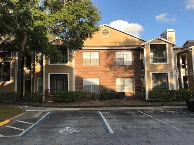 Property Photo: 4400 Thornbriar Lane 101A FL 32822