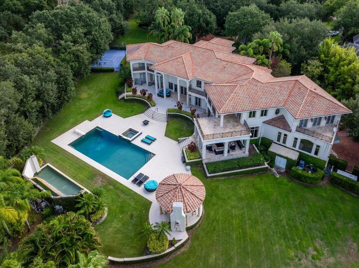 Property Photo: 9935 Lake Louise Drive FL 34786