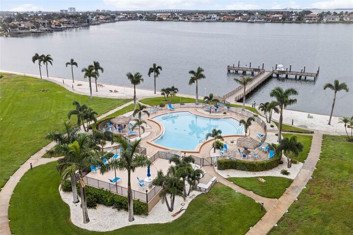 Property Photo: 5130 Brittany Drive S 807 FL 33715